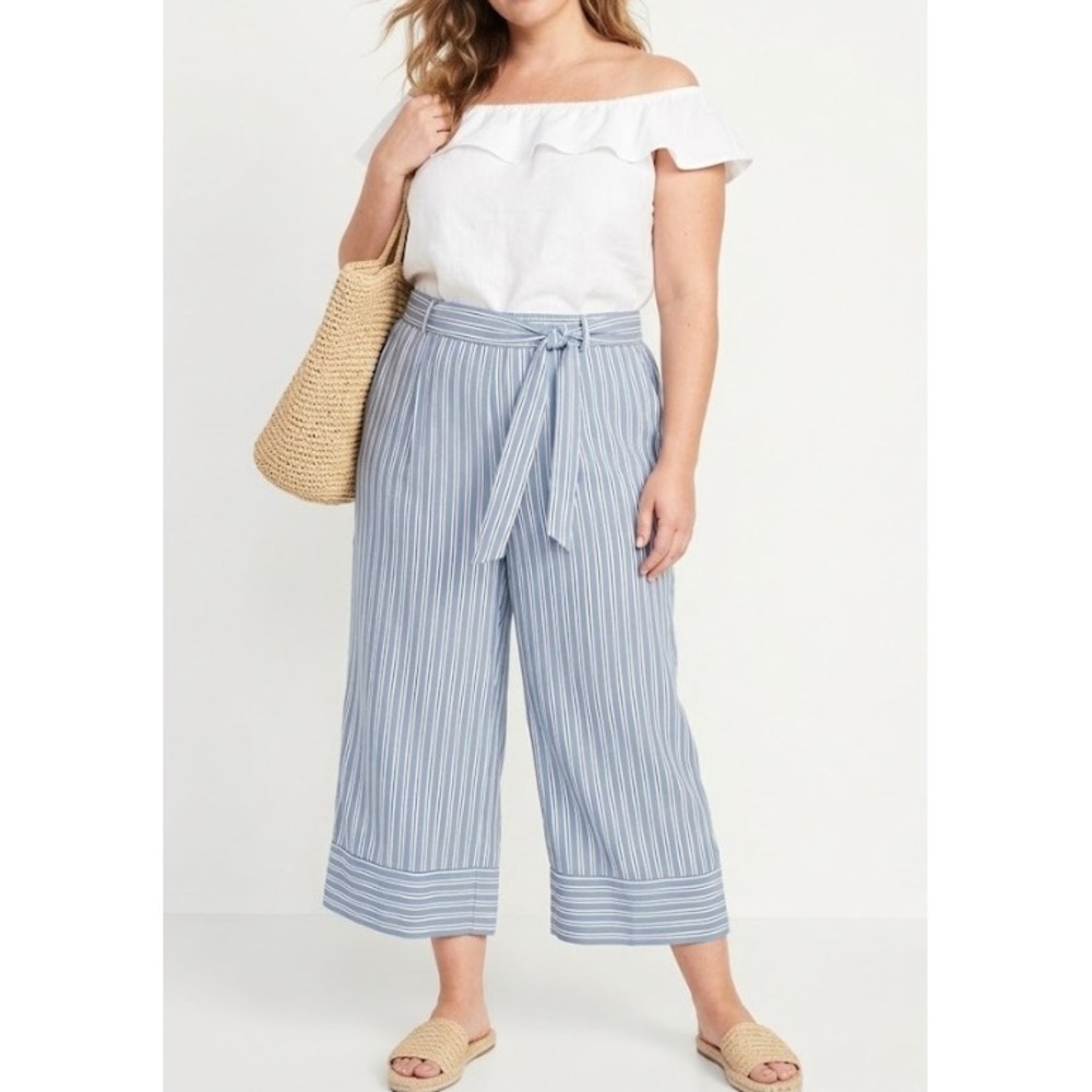 LOFT Crop Wide Leg Culotte Pants Large Blue White Striped Paperbag Waist